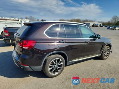 Trzecie zdjęcie samochodu z tyłu: 2016 BMW X5 XDRIVE35I VIN:5UXKR0C56G0S93059 - miniatura