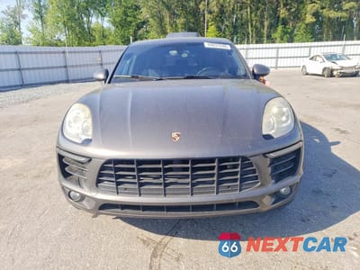 Piąte zdjęcie samochodu w środku: 2015 PORSCHE MACAN S VIN:WP1AB2A53FLB54843 - miniatura