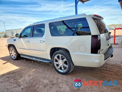Drugie zdjęcie samochodu z przodu: 2009 CADILLAC ESCALADE ESV LUXURY VIN:1GYFC26269R111550 - miniatura
