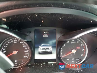 Zdjęcie 9 z 12 samochodu: 2015 MERCEDES-BENZ C 400 4MATIC VIN:55SWF6GB5FU041185 - miniatura