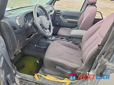 Zdjęcie 7 z 12 samochodu: 2015 JEEP WRANGLER SPORT VIN:1C4AJWAG1FL632979 - miniatura