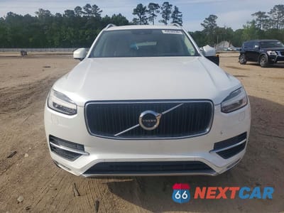 Piąte zdjęcie samochodu w środku: 2018 VOLVO XC90 T5 VIN:YV4102CK0J1351786 - miniatura