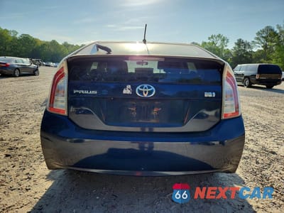 Zdjęcie 6 z 13 samochodu: 2015 TOYOTA PRIUS TWO VIN:JTDKN3DU0F0438695 - miniatura