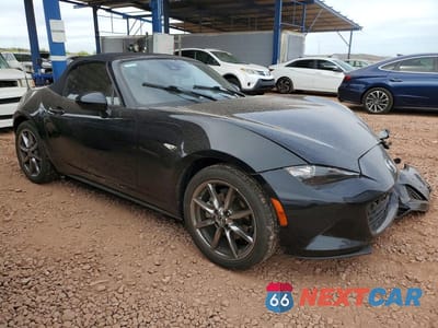 Czwarte zdjęcie samochodu z boku: 2020 MAZDA MX-5 MIATA GRAND TOURING VIN:JM1NDAD79L0417015 - miniatura