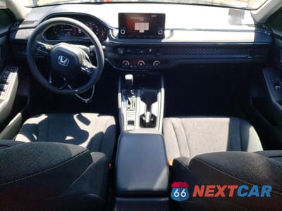 Zdjęcie 8 z 13 samochodu: 2025 HONDA ACCORD LX VIN:1HGCY1F28SA040233 - miniatura
