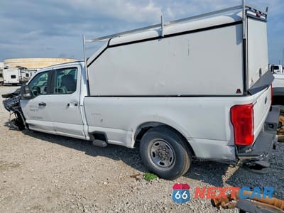Drugie zdjęcie samochodu z przodu: 2023 FORD F350 SUPER DUTY VIN:1FT8W3AT7PEC75860 - miniatura