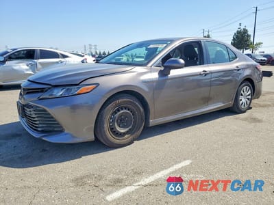2020 TOYOTA CAMRY LE 4T1C31AK5LU525171 - główne zdjęcie licytacji z USA - miniatura