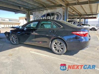 Drugie zdjęcie samochodu z przodu: 2017 TOYOTA CAMRY SE VIN:4T1BF1FK8HU324688 - miniatura
