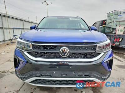 Piąte zdjęcie samochodu w środku: 2024 VOLKSWAGEN TAOS SE VIN:3VVUX7B29RM049360 - miniatura