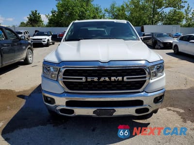 Piąte zdjęcie samochodu w środku: 2022 RAM 1500 BIG HORN VIN:1C6RREBGXNN398999 - miniatura