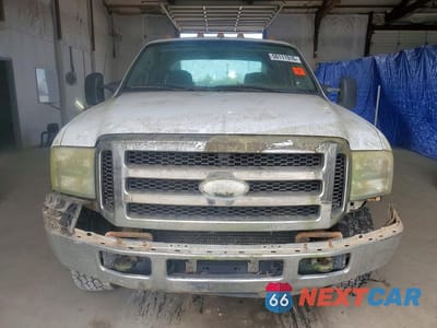 Piąte zdjęcie samochodu w środku: 2007 FORD F250 SUPER DUTY VIN:1FTSW21P17EA41653 - miniatura