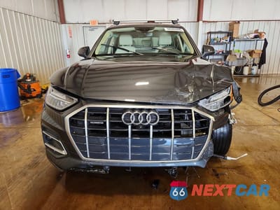 Piąte zdjęcie samochodu w środku: 2023 AUDI Q5 PREMIUM PLUS 40 VIN:WA1BBAFYXP2175998 - miniatura