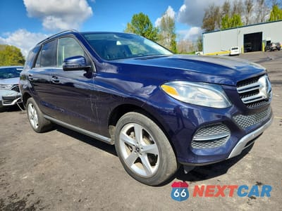 Czwarte zdjęcie samochodu z boku: 2018 MERCEDES-BENZ GLE 350 4MATIC VIN:4JGDA5HB9JB140048 - miniatura