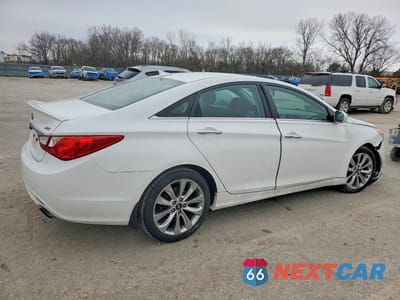 Trzecie zdjęcie samochodu z tyłu: 2012 HYUNDAI SONATA SE 2.0T VIN:5NPEC4AB6CH446424 - miniatura