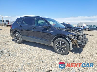 Czwarte zdjęcie samochodu z boku: 2023 VOLKSWAGEN TIGUAN S VIN:3VVRB7AX9PM063189 - miniatura