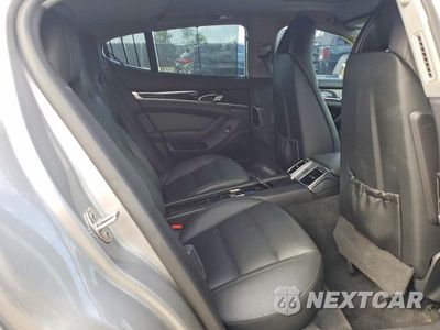 Zdjęcie 10 z 12 samochodu: 2012 PORSCHE PANAMERA S HYBRID VIN:WP0AD2A78CL045531 - miniatura