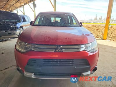 Piąte zdjęcie samochodu w środku: 2015 MITSUBISHI OUTLANDER SE VIN:JA4AD3A36FZ003731 - miniatura