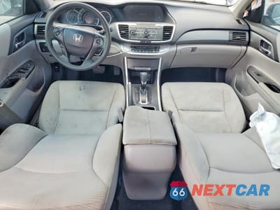 Zdjęcie 8 z 12 samochodu: 2015 HONDA ACCORD LX VIN:1HGCR2F3XFA256490 - miniatura