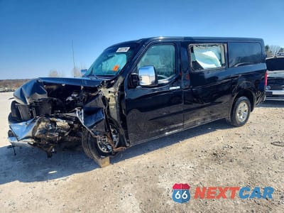 2015 NISSAN NV 3500 HD SL 5BZAF0AA8FN850657 - główne zdjęcie licytacji z USA - miniatura