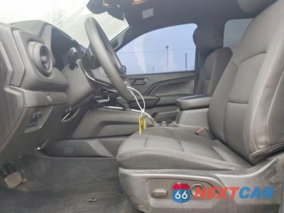 Zdjęcie 7 z 11 samochodu: 2023 CHEVROLET COLORADO VIN:1GCPSBEK6P1141674 - miniatura