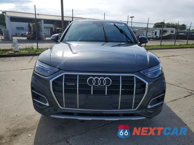 Piąte zdjęcie samochodu w środku: 2021 AUDI Q5 PREMIUM PLUS VIN:WA1BAAFY6M2019438 - miniatura