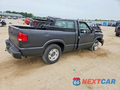 Trzecie zdjęcie samochodu z tyłu: 1998 GMC SONOMA VIN:1GTCS1442WK525889 - miniatura