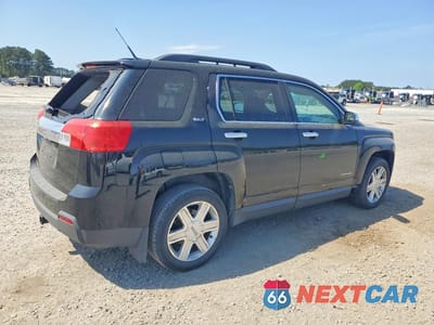 Trzecie zdjęcie samochodu z tyłu: 2010 GMC TERRAIN SLT VIN:2CTALFEW7A6398266 - miniatura