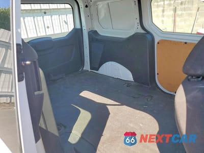 Zdjęcie 10 z 12 samochodu: 2014 FORD TRANSIT CO - DELIVERY VAN VIN:NM0LE7FX8E1157172 - miniatura