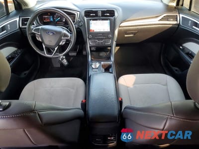 Zdjęcie 8 z 12 samochodu: 2019 FORD FUSION SE VIN:3FA6P0HD0KR177394 - miniatura