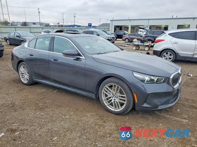 Czwarte zdjęcie samochodu z boku: 2024 BMW 530 XI VIN:WBA53FJ04RCS47691 - miniatura