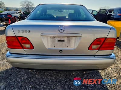 Zdjęcie 6 z 12 samochodu: 1998 MERCEDES-BENZ E 320 VIN:WDBJF65F7WA528722 - miniatura