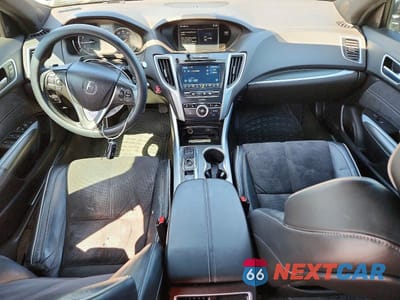 Zdjęcie 8 z 12 samochodu: 2018 ACURA TLX TECH+A VIN:19UUB3F67JA001555 - miniatura