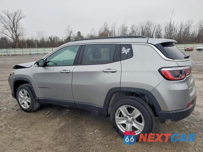 Drugie zdjęcie samochodu z przodu: 2022 JEEP COMPASS LATITUDE VIN:3C4NJDBB1NT233646 - miniatura