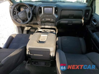 Zdjęcie 8 z 14 samochodu: 2025 CHEVROLET SILVERADO K2500 CUSTOM VIN:2GC4KMEY2S1186343 - miniatura