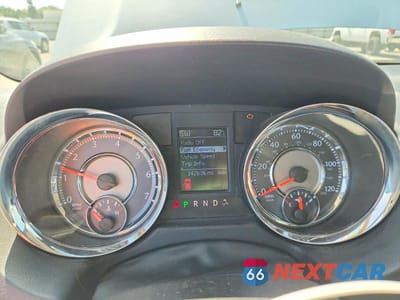 Zdjęcie 9 z 13 samochodu: 2011 CHRYSLER TOWN & COUNTRY LIMITED VIN:2A4RR6DG1BR610838 - miniatura