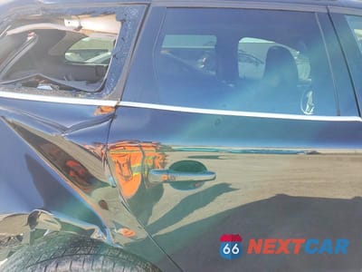 Zdjęcie 11 z 12 samochodu: 2015 VOLVO XC60 T6 PREMIER+ VIN:YV4902RC8F2588403 - miniatura