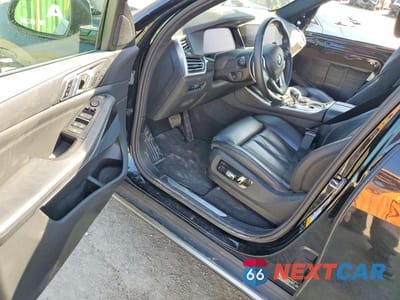 Zdjęcie 8 z 14 samochodu: 2021 BMW X5 XDRIVE40I VIN:5UXCR6C03M9G47805 - miniatura