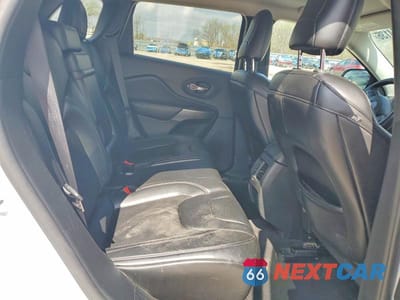 Zdjęcie 11 z 13 samochodu: 2019 JEEP CHEROKEE LATITUDE PLUS VIN:1C4PJMLB2KD289071 - miniatura