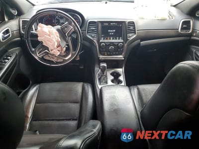 Zdjęcie 8 z 14 samochodu: 2018 JEEP GRAND CHEROKEE LAREDO VIN:1C4RJFAG2JC487365 - miniatura
