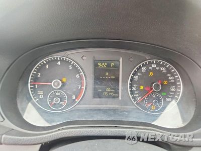 Zdjęcie 9 z 12 samochodu: 2014 VOLKSWAGEN PASSAT S VIN:1VWAT7A32EC079543 - miniatura