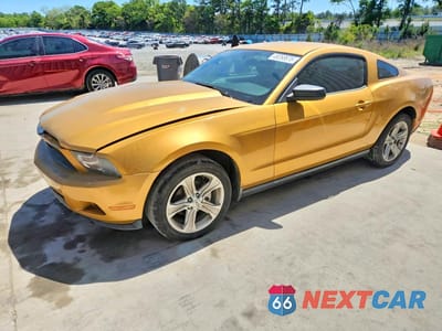 2010 FORD MUSTANG 1ZVBP8AN5A5104708 - główne zdjęcie licytacji z USA - miniatura