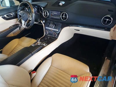 Zdjęcie 8 z 12 samochodu: 2013 MERCEDES-BENZ SL 550 VIN:WDDJK7DA1DF014220 - miniatura