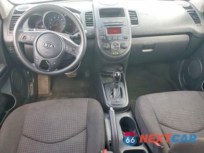 Zdjęcie 8 z 12 samochodu: 2012 KIA SOUL BASE VIN:KNDJT2A58C7463890 - miniatura