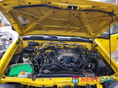 Zdjęcie 12 z 13 samochodu: 2002 NISSAN XTERRA XE-V6 VIN:5N1ED28YX2C519893 - miniatura