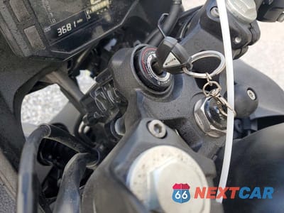Zdjęcie 8 z 9 samochodu: 2026 KAWASAKI EX500 VIN:ML5EXGG17TDA89147 - miniatura