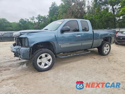 2008 CHEVROLET SILVERADO K1500 2GCEK19J381121008 - główne zdjęcie licytacji z USA - miniatura