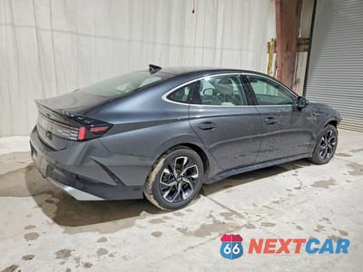 Trzecie zdjęcie samochodu z tyłu: 2024 HYUNDAI SONATA SEL VIN:KMHL64JA0RA400752 - miniatura