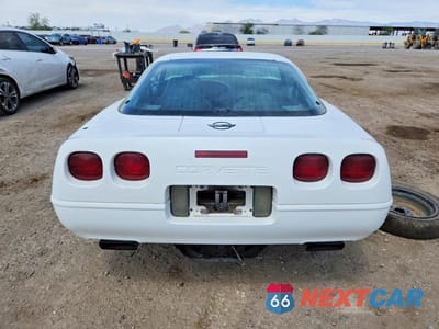 Zdjęcie 6 z 12 samochodu: 1996 CHEVROLET CORVETTE VIN:1G1YY22P3T5101213 - miniatura