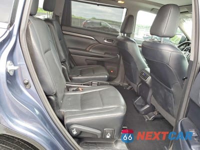 Zdjęcie 10 z 12 samochodu: 2015 TOYOTA HIGHLANDER HYBRID LIMITED PLATINUM VIN:5TDDCRFH9FS009067 - miniatura