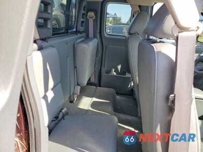 Zdjęcie 9 z 11 samochodu: 2005 DODGE DAKOTA SLT VIN:1D7HE42NX5S198768 - miniatura